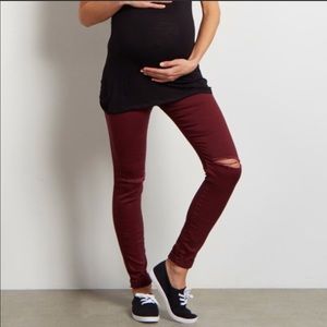 Maternity jeans distressed